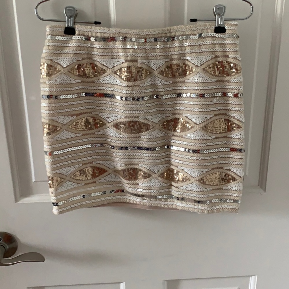 NEVER WORN sparkle skirt